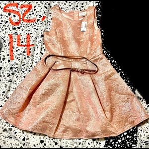 Girls dress